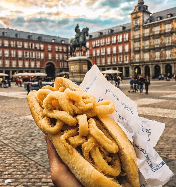 El Mejor Bocadillo de Calamares en Madrid